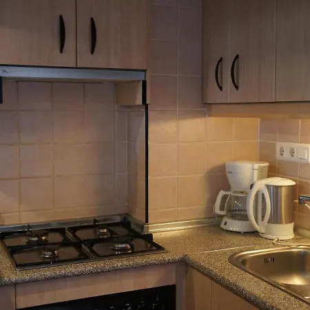 Apartamento Denia, 3 Dormitorios, 6 Personas - Es-262-30 Dénia